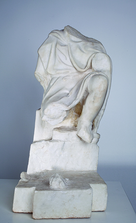 MARBLE SCULPTURE OF LANTERNARIUS, A SLAVE WHO CARRIES A LANTERN, 52 cm height, inv.no. 990/R